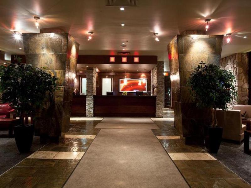 418C7CE9B223F8821C0C1920180D7339