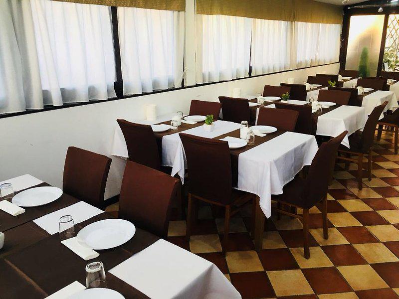 0EDBF21D9C844823591F3FE5D9A8D2AE