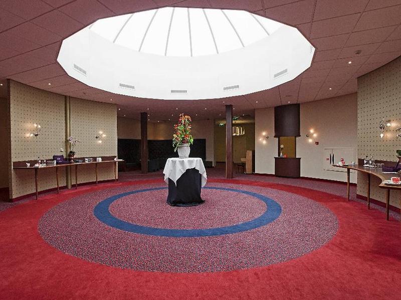 0590C7770347E9D04330393DD0B86423