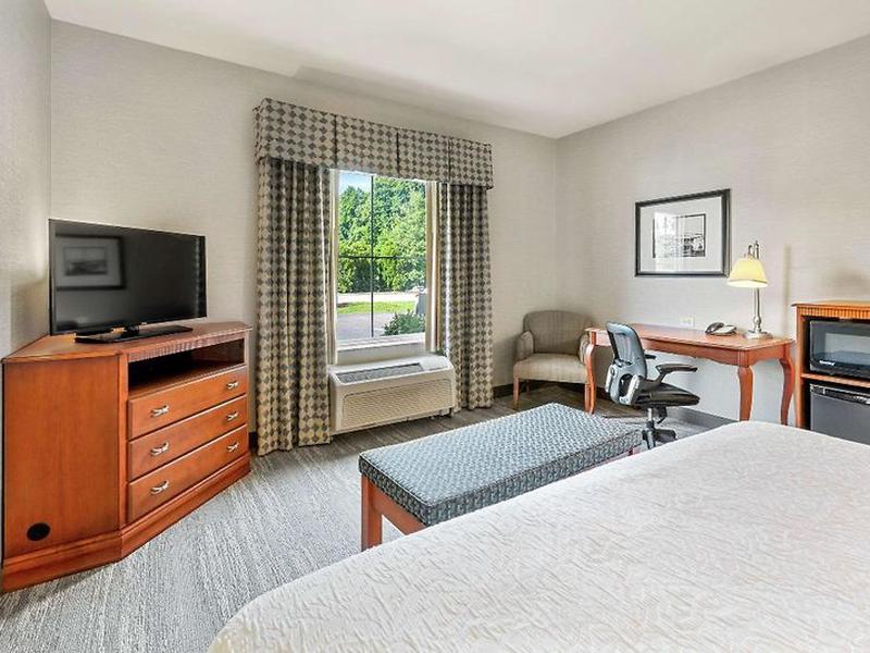 EFC8B8DA5A0319A37A9A152C2BF3A3D4