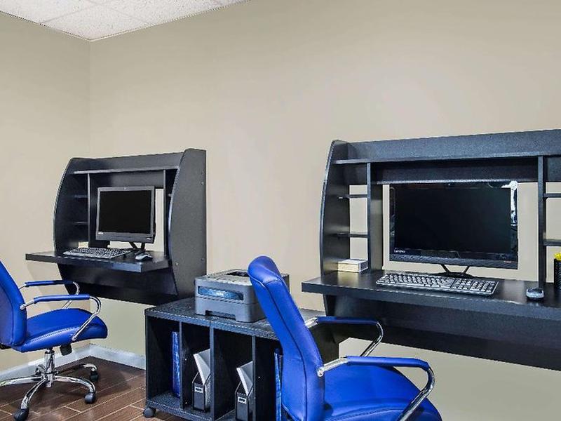 AF8716CD1D6784609E533ACCB6D3AF6D