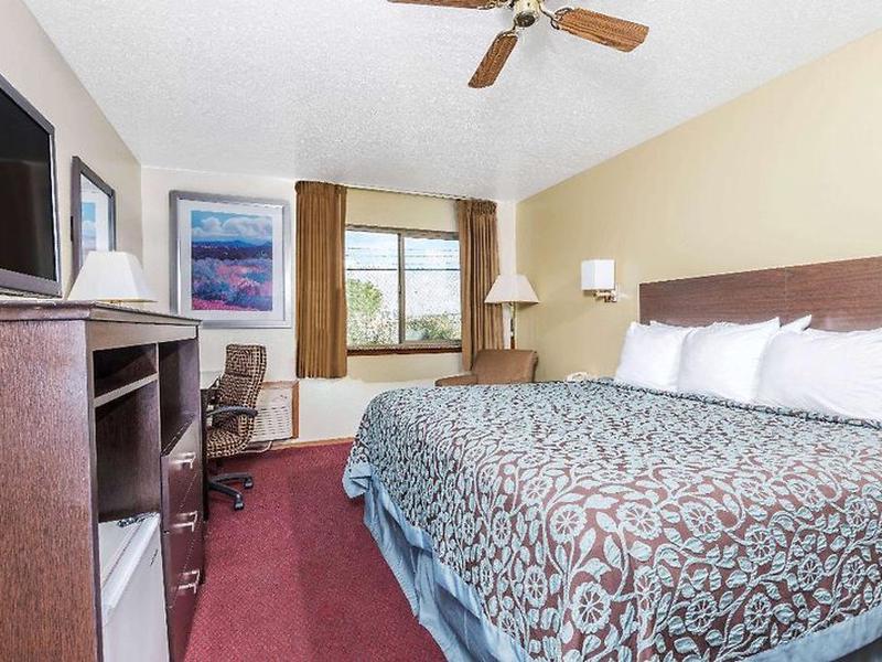 77CBB06A5E51B75F04CF88CCB3F48E51