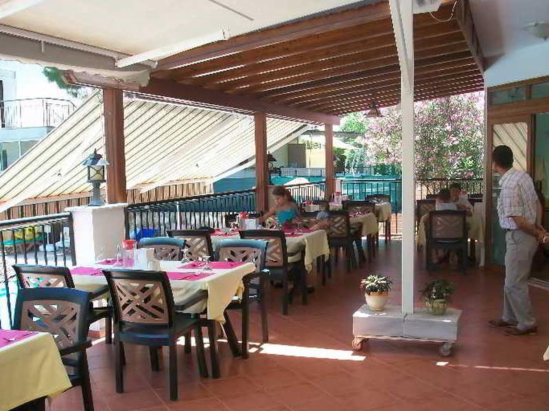 8CCEE7341D714F33BF4EE3423683CBB4