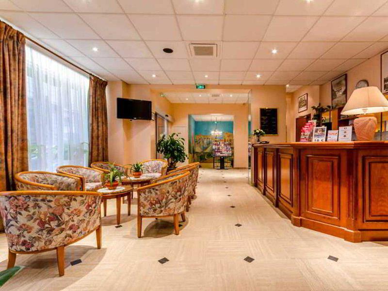 F31ED31E73DBC32BF31D8800C2B39F40