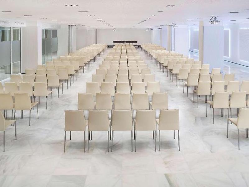 3E0AF8987D828A8C80838D29ABD050B5