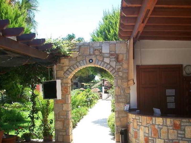 35ADF0A7E1F5409F0FE2E34F4B2AFF83