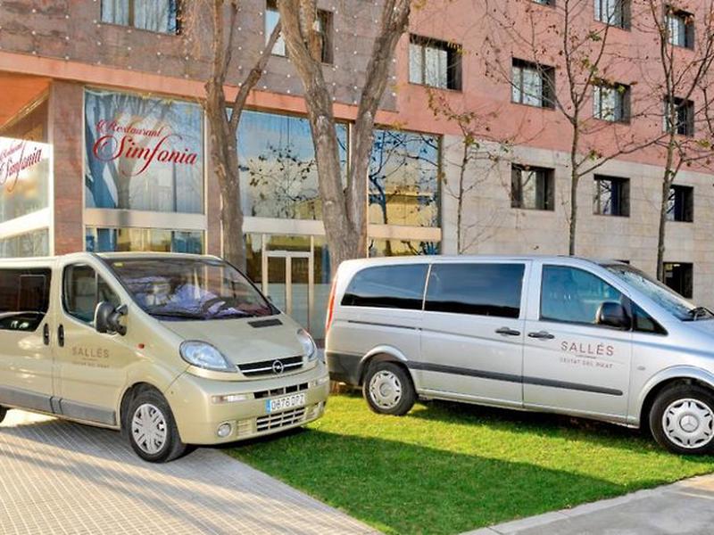 61AB3C7FDA24E1331A93D7549FE02C19