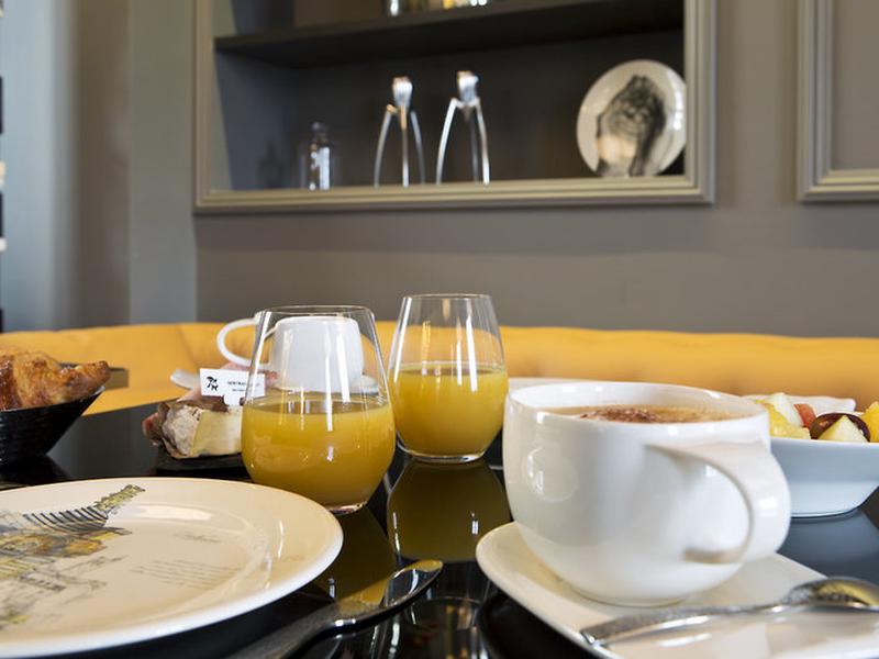 42676A7DF2D3F093C90BF553D11FC240