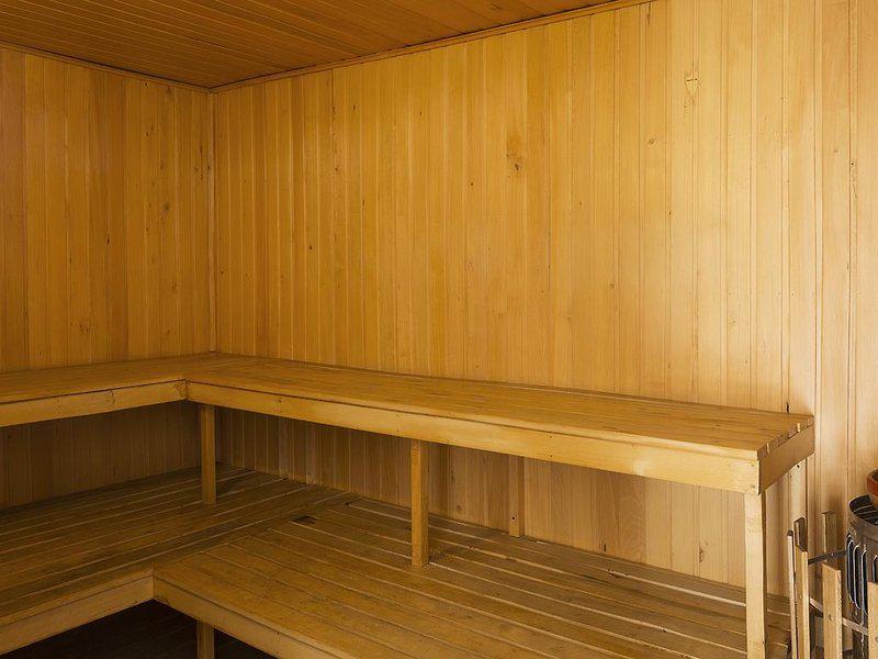 EB329EC800DA515AC3957B447CE3081A