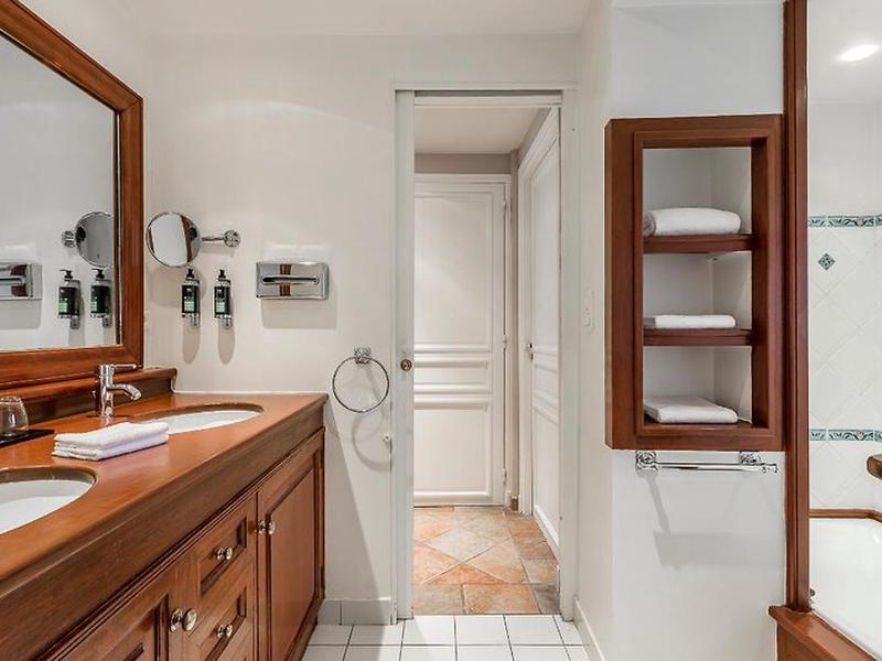 DFC95001DC66E7EDDB07356B2B3FF5ED