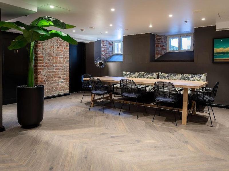 D900705654E54C2B95BFD036FB0C0262