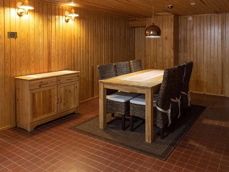 B8F4A87BDEECEAEA8C0A1C1A19293303