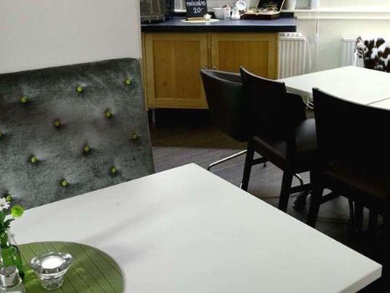 5AA5295858E6B0B4A655E8B573E70C75