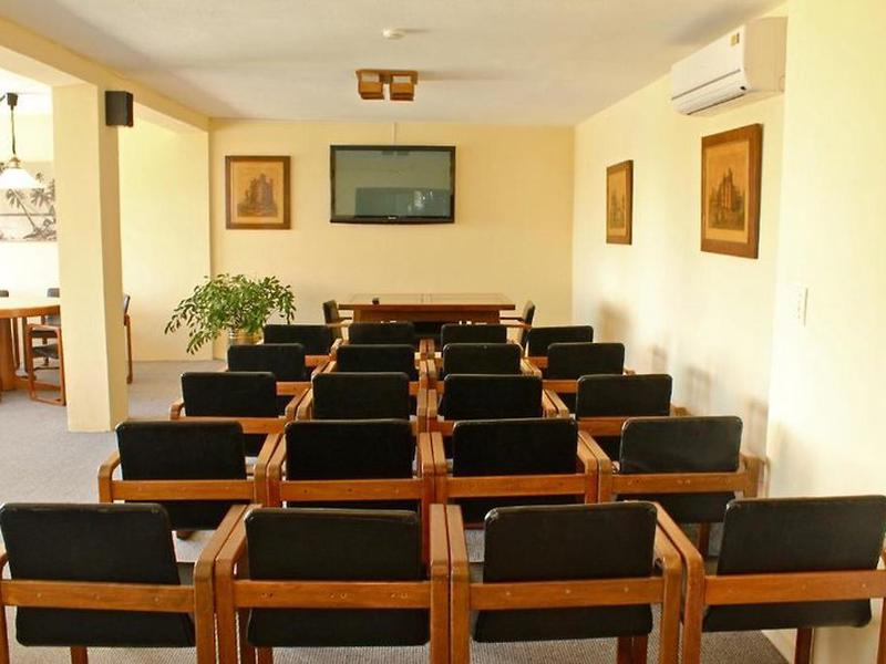 F25FA8D67CEDE8DBE76EF7988A5E3E42