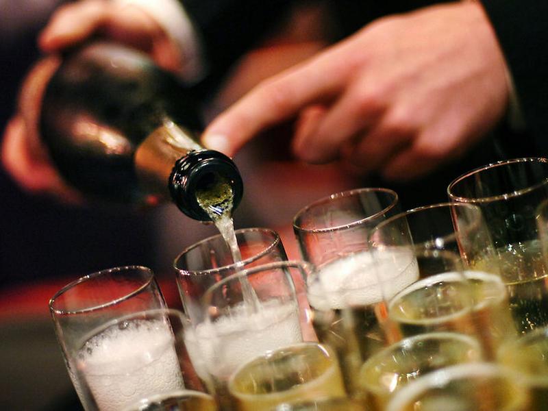 8A8AD2586A1D0645951ECCB6BDC315A7