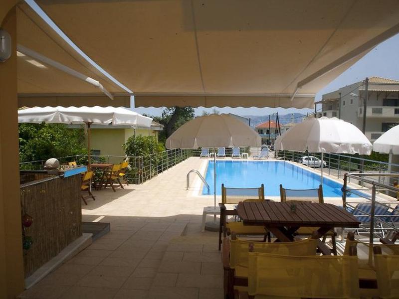 0C03CA2BD47F757B27303665848A5249