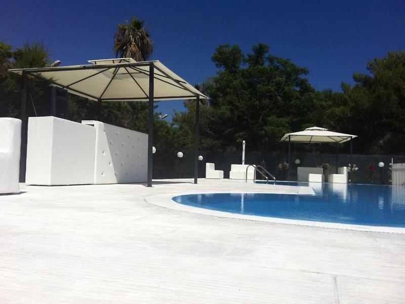 19FB6311AC83DF4075D23FB75A6B0004