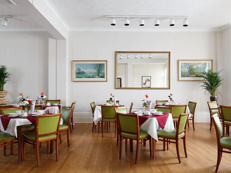 C21FA6A85D1300CC40633C2553345348