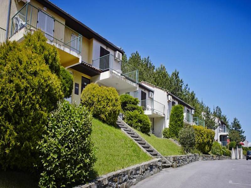 093A1851E041DCEE27100E27A1931EC2