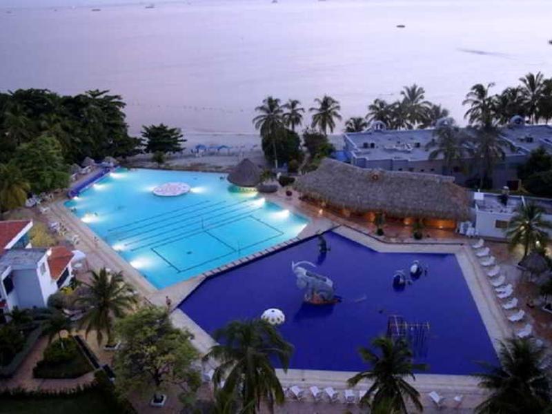 78F33A927A41F4C7B84794387A2C4C3D