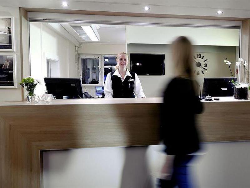 01D7B3776F859E8C9B4751372B2EC98C