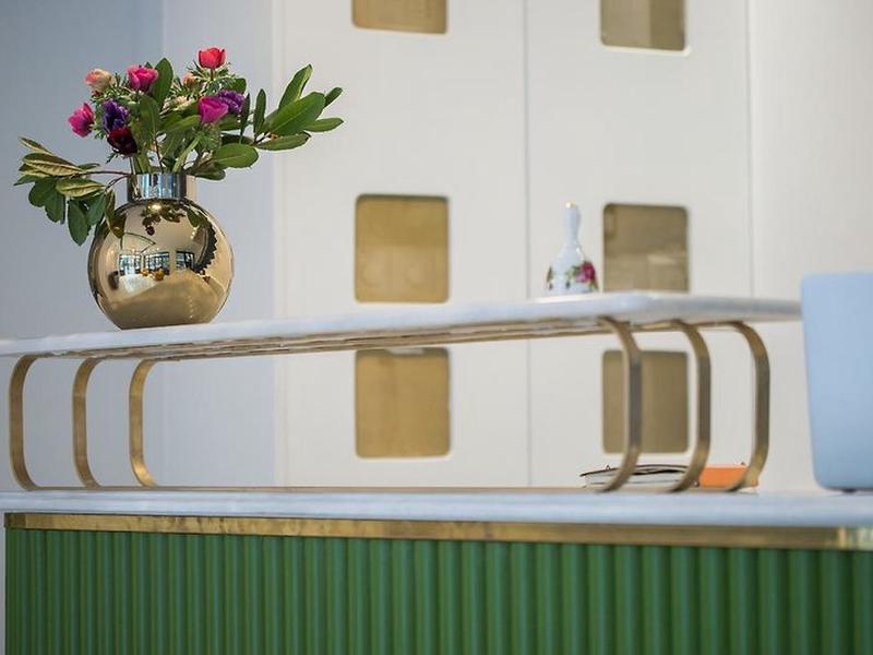 F709E1873A4F4ACBE05B3C338D0B2552