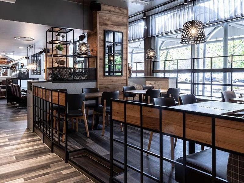 C053154C634FCD69B8BC6242E16F833E