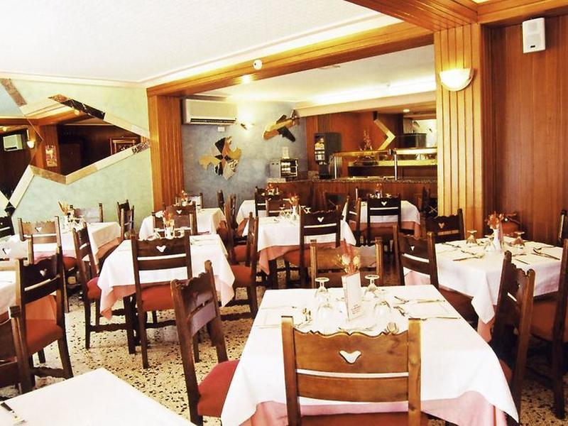 47B2202DD77D1BB926A136D2042ECE8F