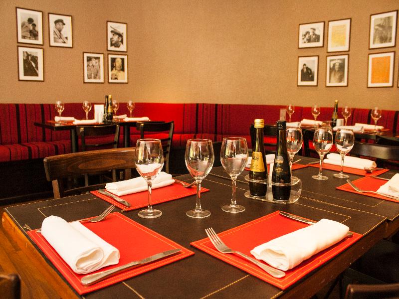 C6480D08E734ED4A2D1FBA1425F425D4