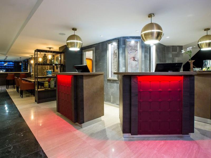 EADF153A7FF840151B658B9B2A9CE268