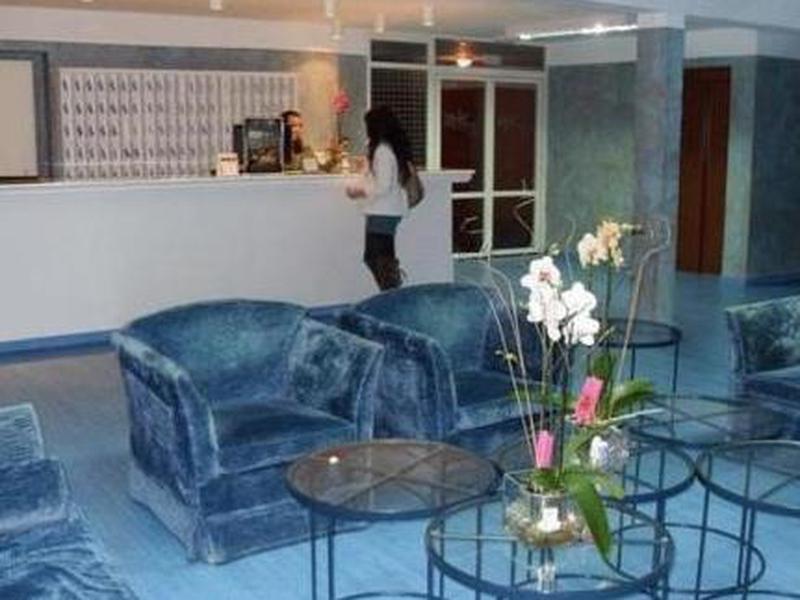 0D3CBAFA1BAEC8AF8F2626B85BC2105C