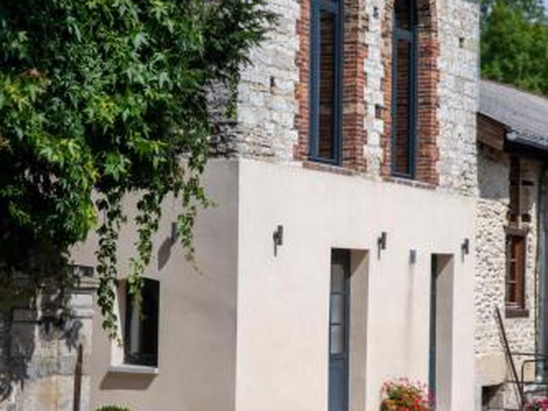 E99F3808A8F7955AB1347D1EE4B47232