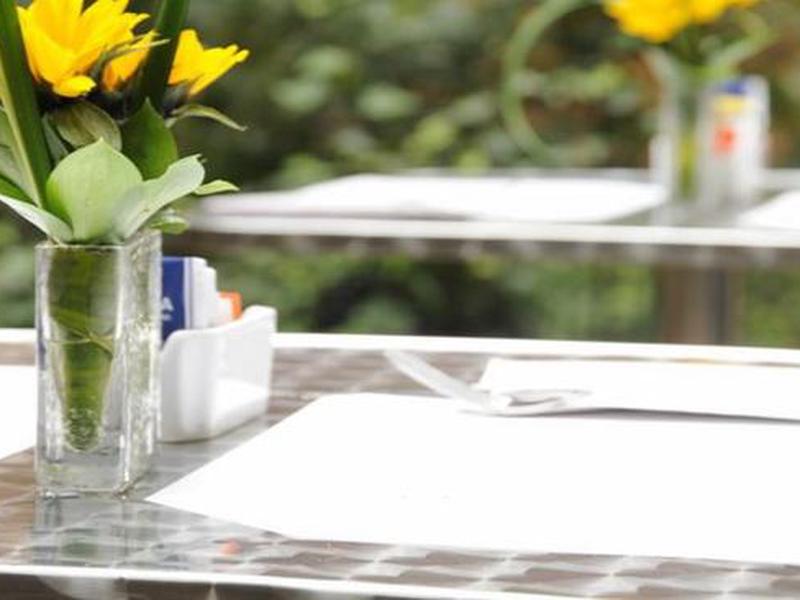 CAC54175F553170986BDDB7E8D49EFBF