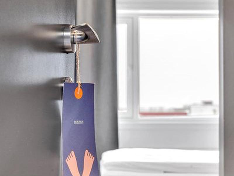 82D855DECDB2B2D21A61AB0B5F57B2BD