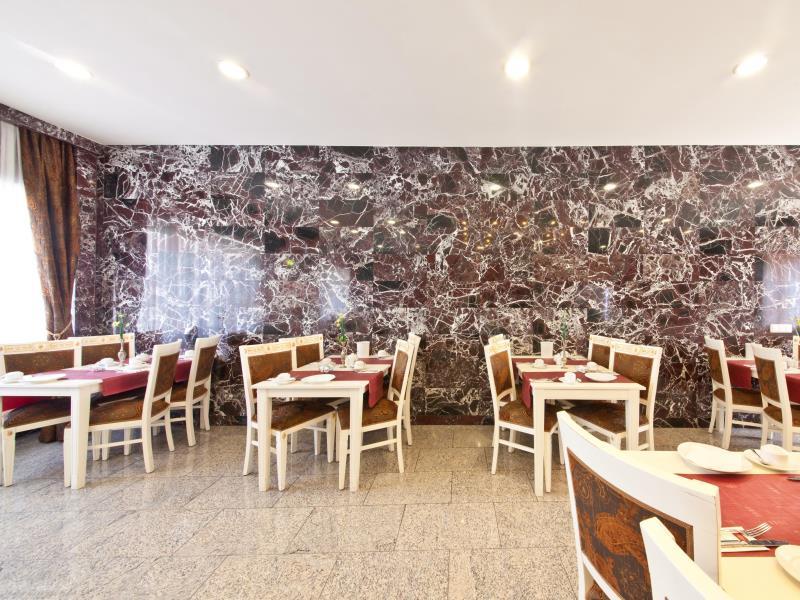 9FEB2B0415EE084B8582F6755FC355FA