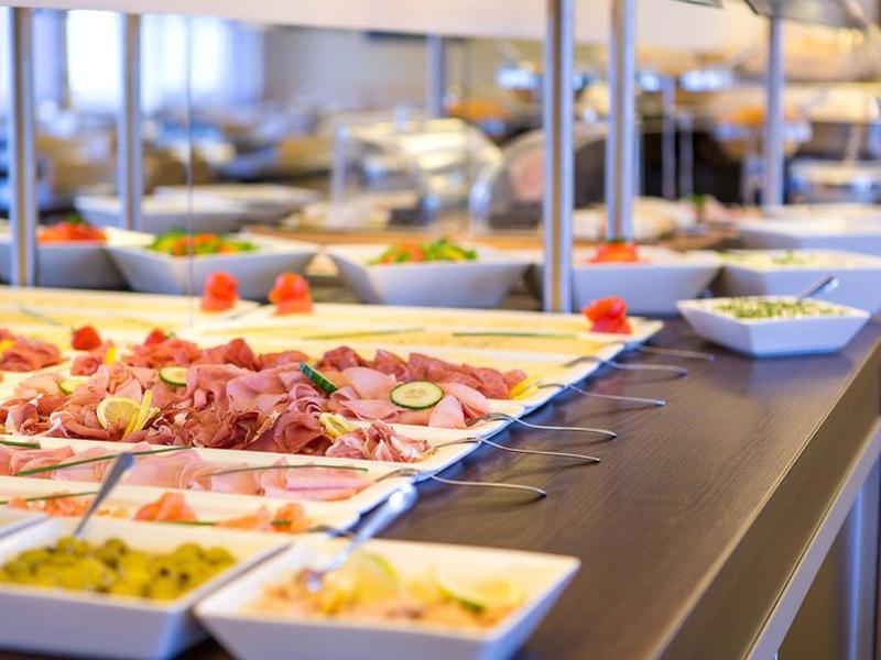 06395FF5FD6A4BECABCBD0FB1852E57F