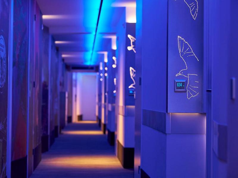 B5309D1F69D9A37EBA0039169F3098E1