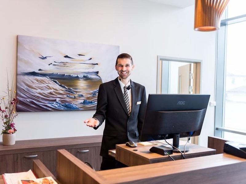 BE17FB6E98F81AD35C38B71C15C51446