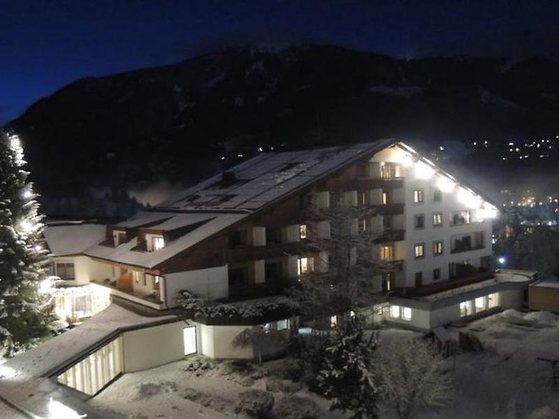 2E4BD283691D550D6478C8B23E5F39F6