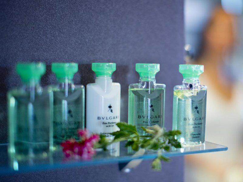 2CA4661A63E4C1D5AC0978FC8EC3B4EE