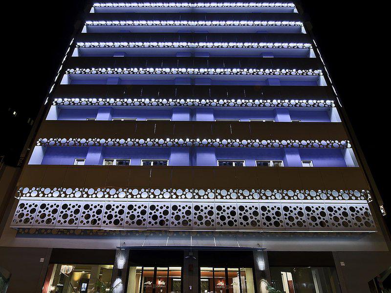 F43E84A3EFFB54F3A7229FB88B11037C