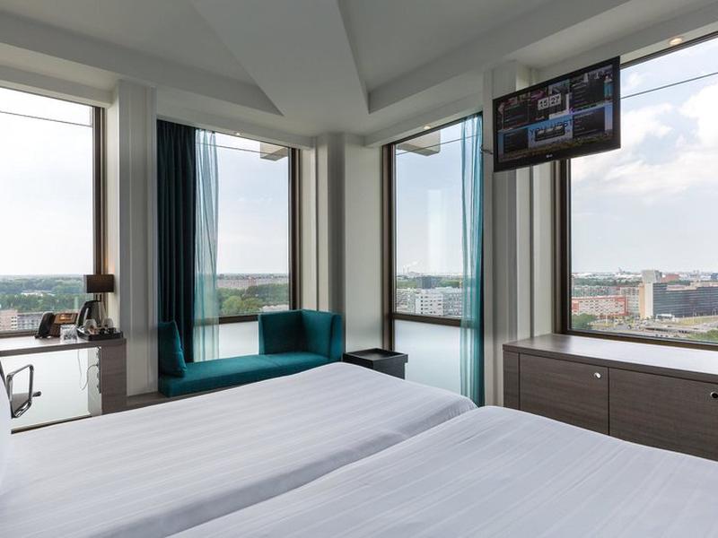 2D93FDFB8EE94D381B98200FE9D6CD25