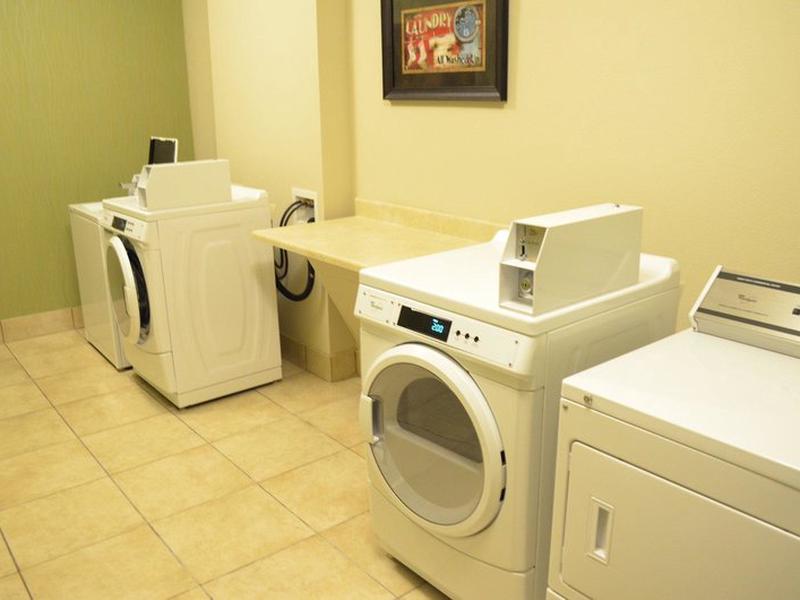 F543A4A6E54997FA8A09C931F172E0DB