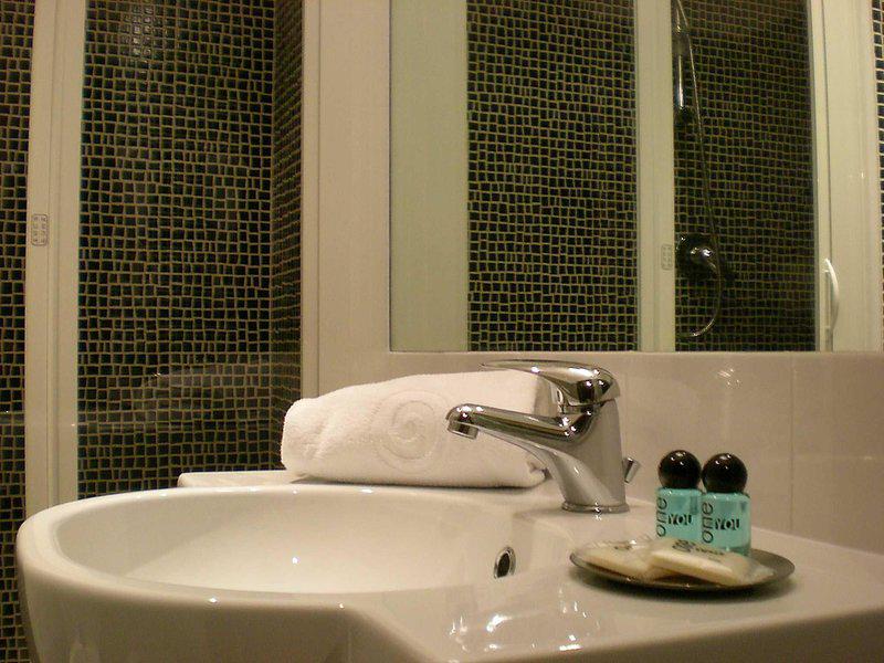 9A7DDD09F7306323E79AFC03249FFC40