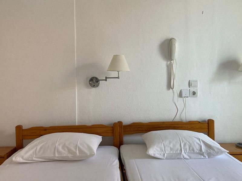 5F4F41FAB12ADE3949AA20E14A0C47ED