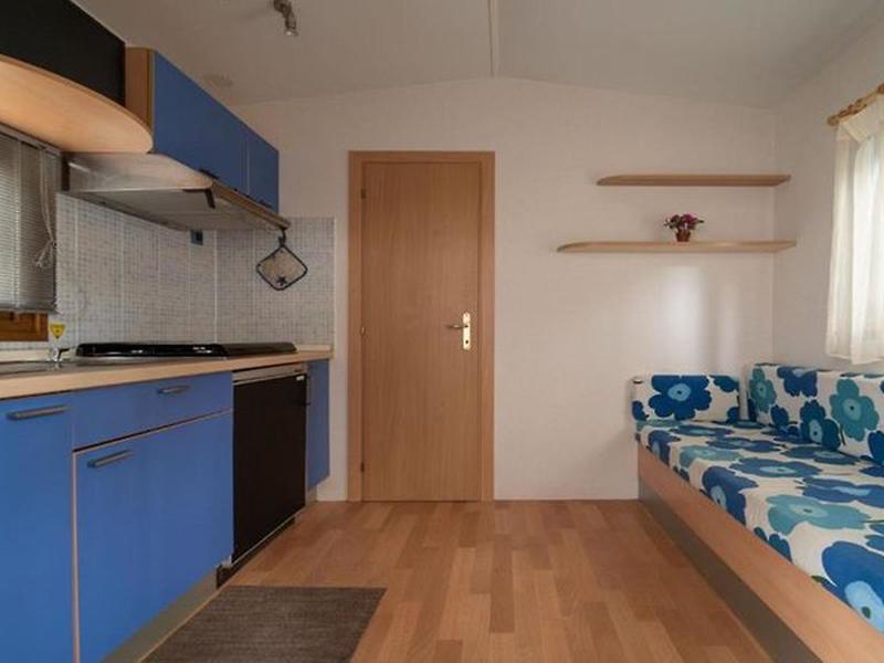 C565A8872E80181BF16CCE9983B967E6