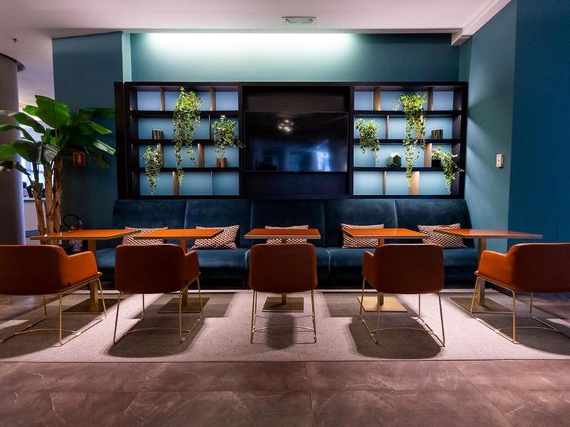 CCE1342CA0131F70F6968930BE9C4EBE