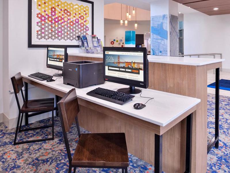 EBD8C437BD9C54BF9E5D8599FE700F68