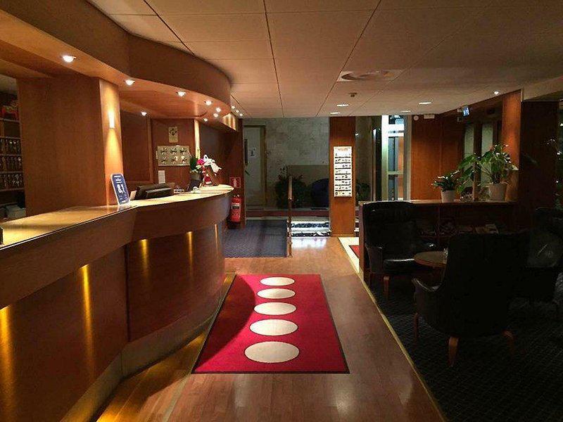 A1C240A8C37FE483FEF62103DC78AFDC