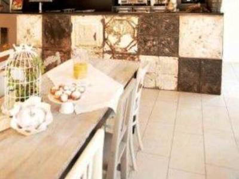 FC6D2C5DE625411C8A9F9BB32AB77C63